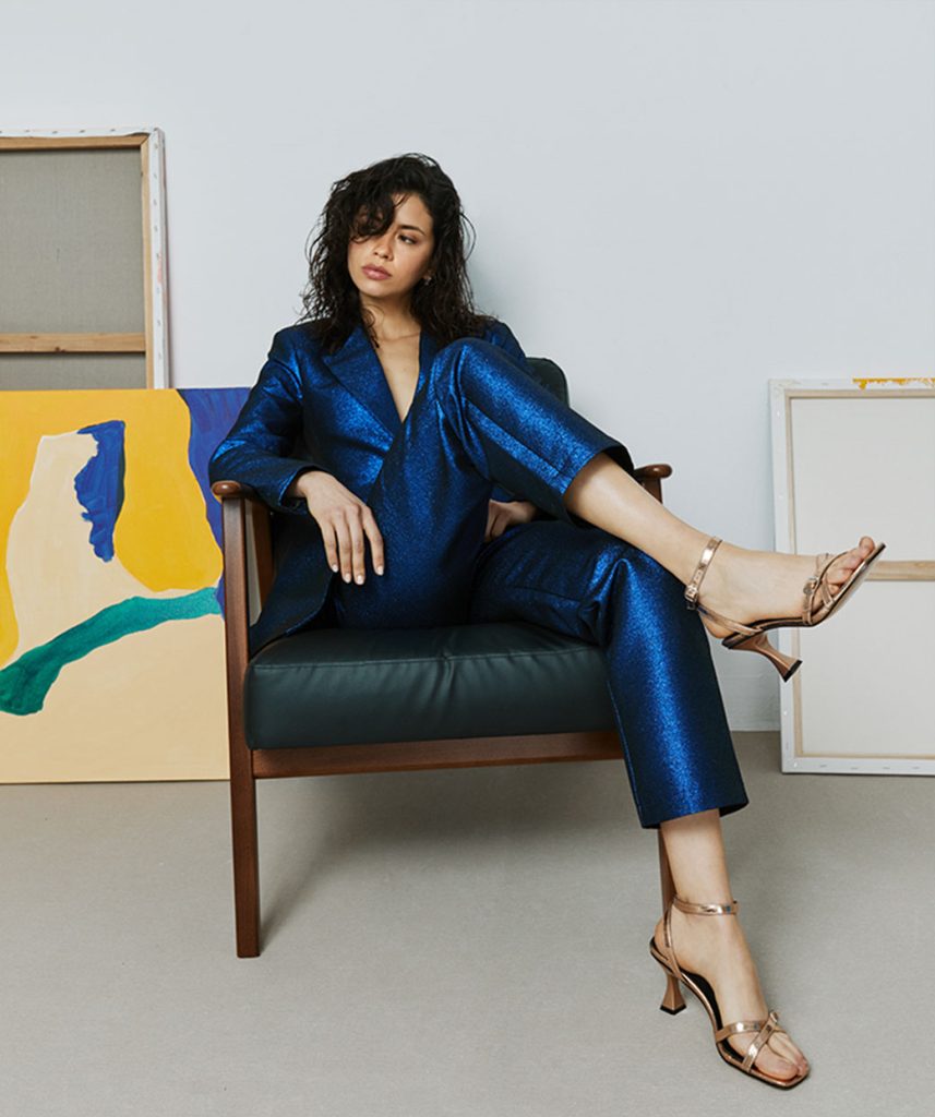 sandalias metalizadas mujer